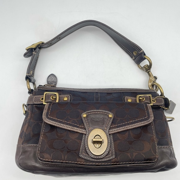 Coach Handbags - RARE Coach Legacy Signature Vintage Bag 11140